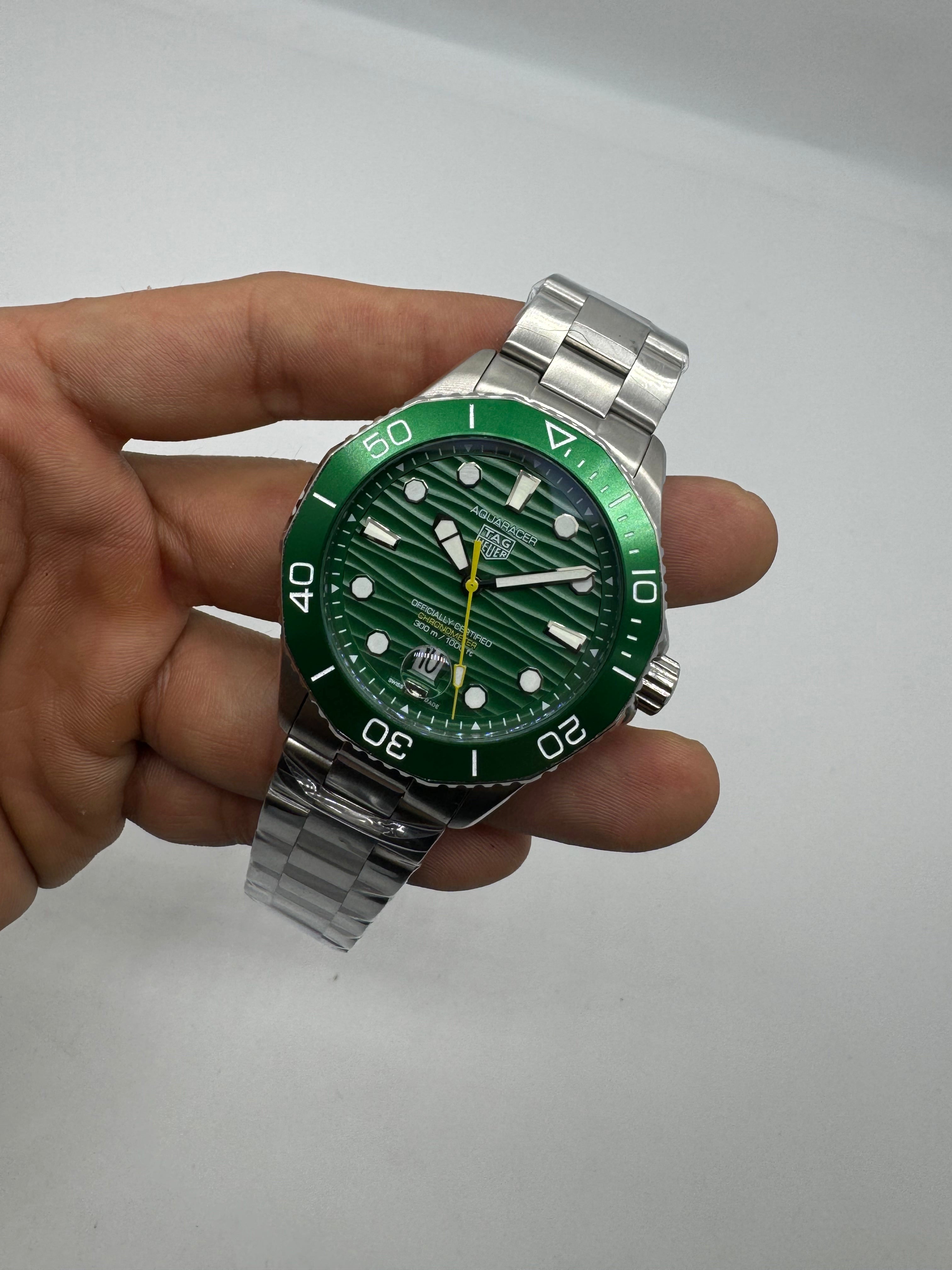 TAG Heuer Aquaracer Professional 300 Green Diver — Tag Heuer