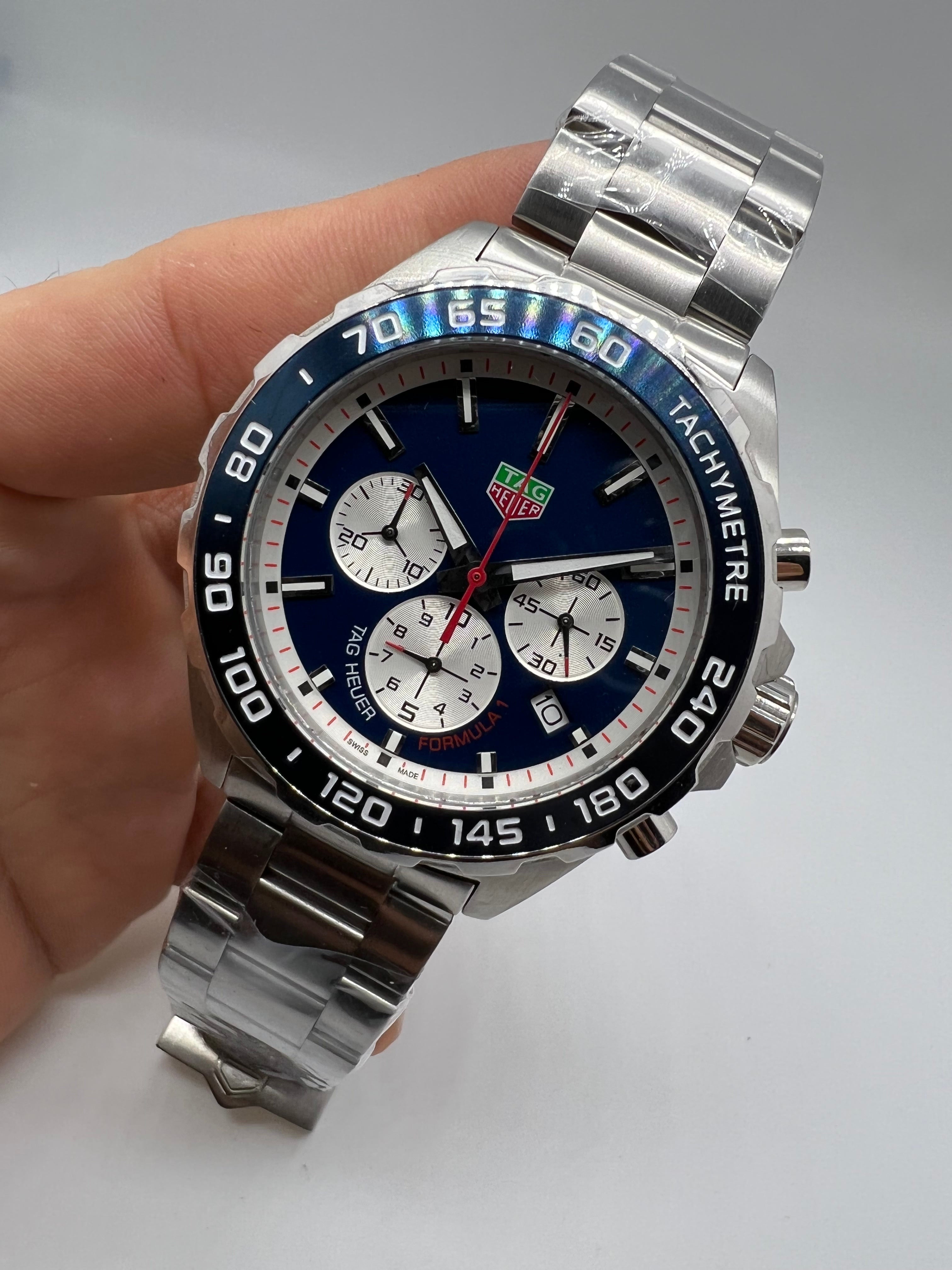 TAG Heuer Formula 1 Chronograph en azul com subesferas plateadas