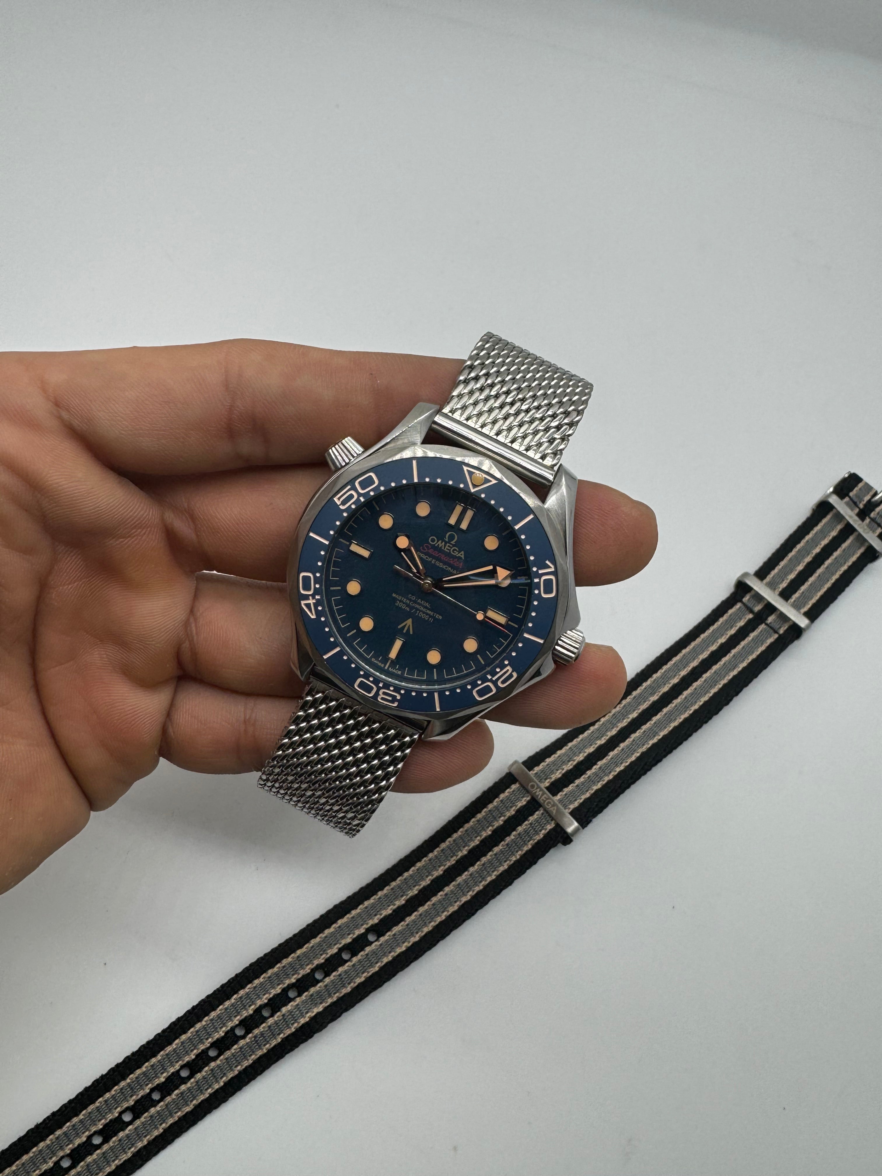 Omega Seamaster Diver 300M “007 Edition”