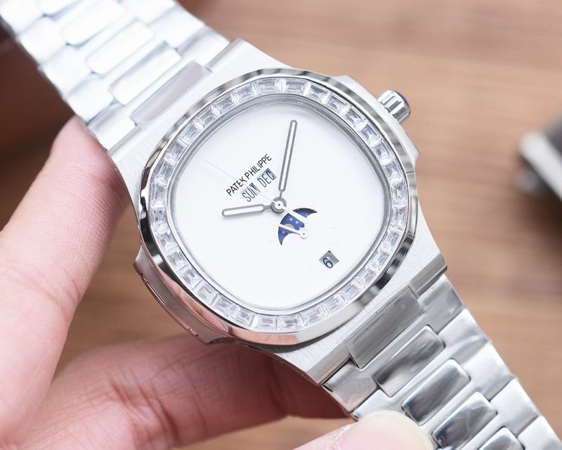 Patek Philippe Nautilus Ref. 5726/1R-001 — Patek Philippe
