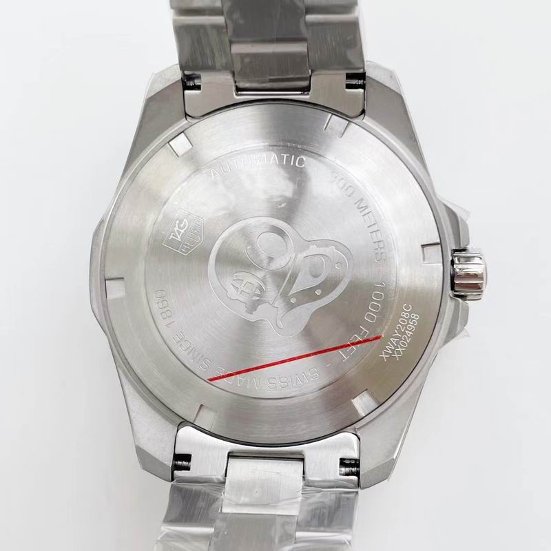 TAG Heuer Aquaracer Calibre 7 GMT Referencia: WBP2010.BA0632 — Tag Heuer