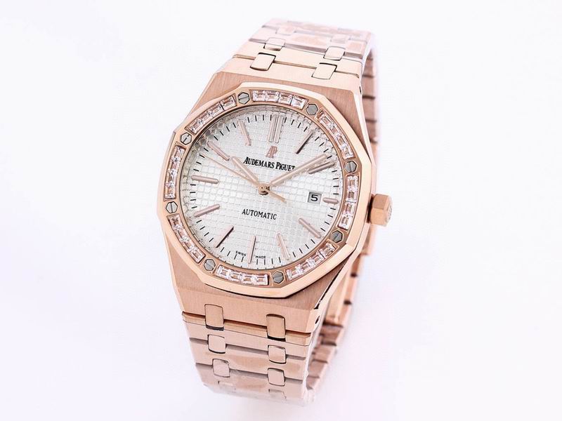 Audemars Piguet Royal Oak 41mm com bisel engastado en diamantes baguette — Audemars Piguet