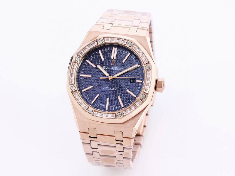 Audemars Piguet Royal Oak 41mm com bisel engastado en diamantes baguette — Audemars Piguet