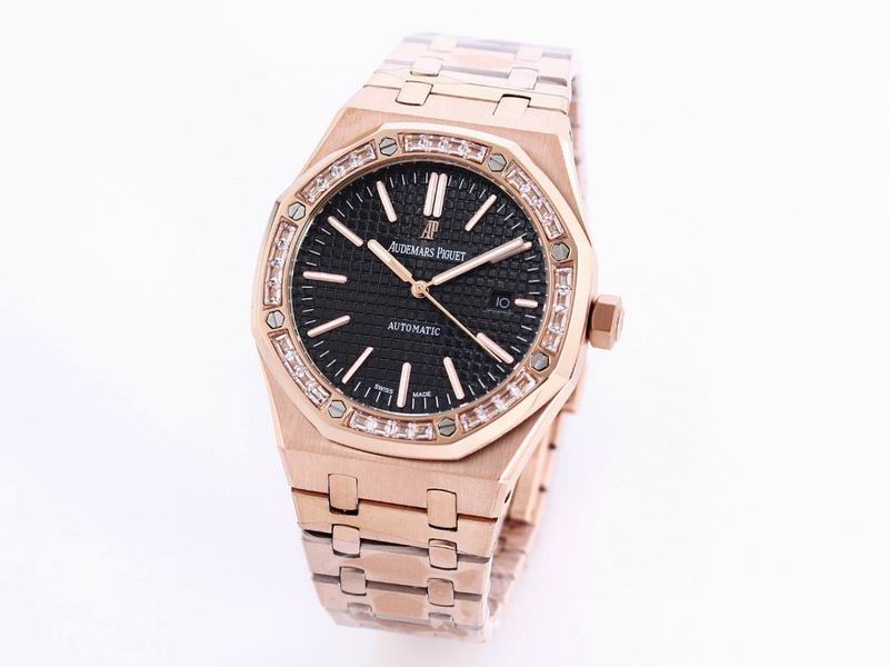 Audemars Piguet Royal Oak 41mm com bisel engastado en diamantes baguette — Audemars Piguet