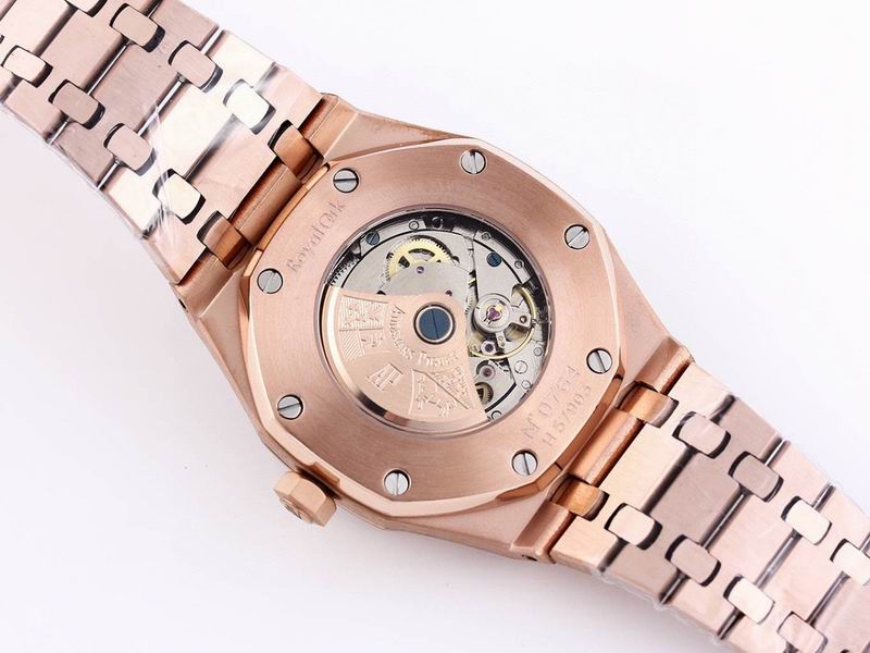 Audemars Piguet Royal Oak 41mm com bisel engastado en diamantes baguette — Audemars Piguet