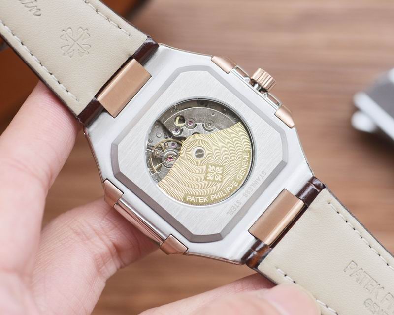 Patek Philippe Nautilus 5711/1A — Patek Philippe