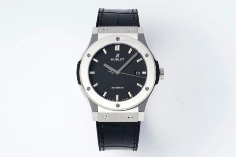 Hublot Classic Fusion couro