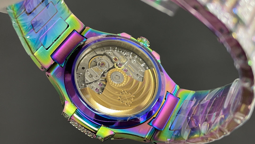 Patek Philippe Nautilus 7010R/7010A estilo “Rainbow Iced” (aftermarket) — Patek Philippe