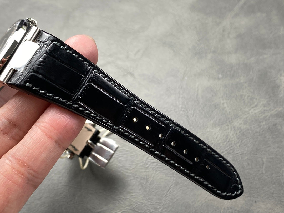 Patek Philippe Nautilus Travel Time Chronograph Ref. 5990/1400G-001 — Patek Philippe
