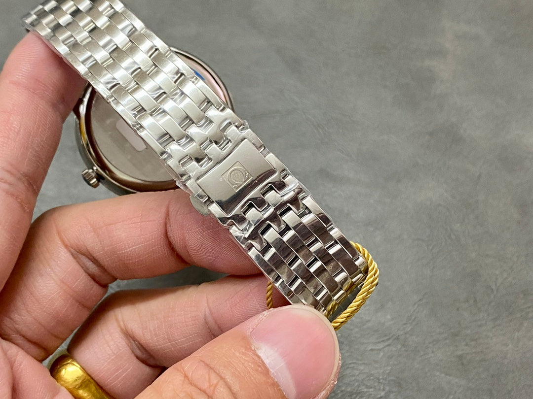 Omega De Ville Prestige Co-Axial Chronometer Ref. 424.10.40.20.01.002 — Omega