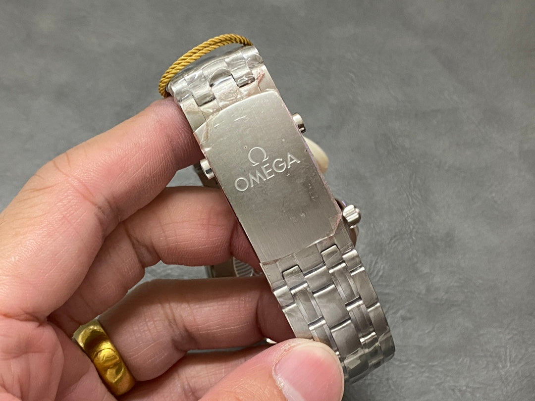 Omega Seamaster Diver 300M Co-Axial Chronometer Ref. 212.30.41.20.01.003 — Omega