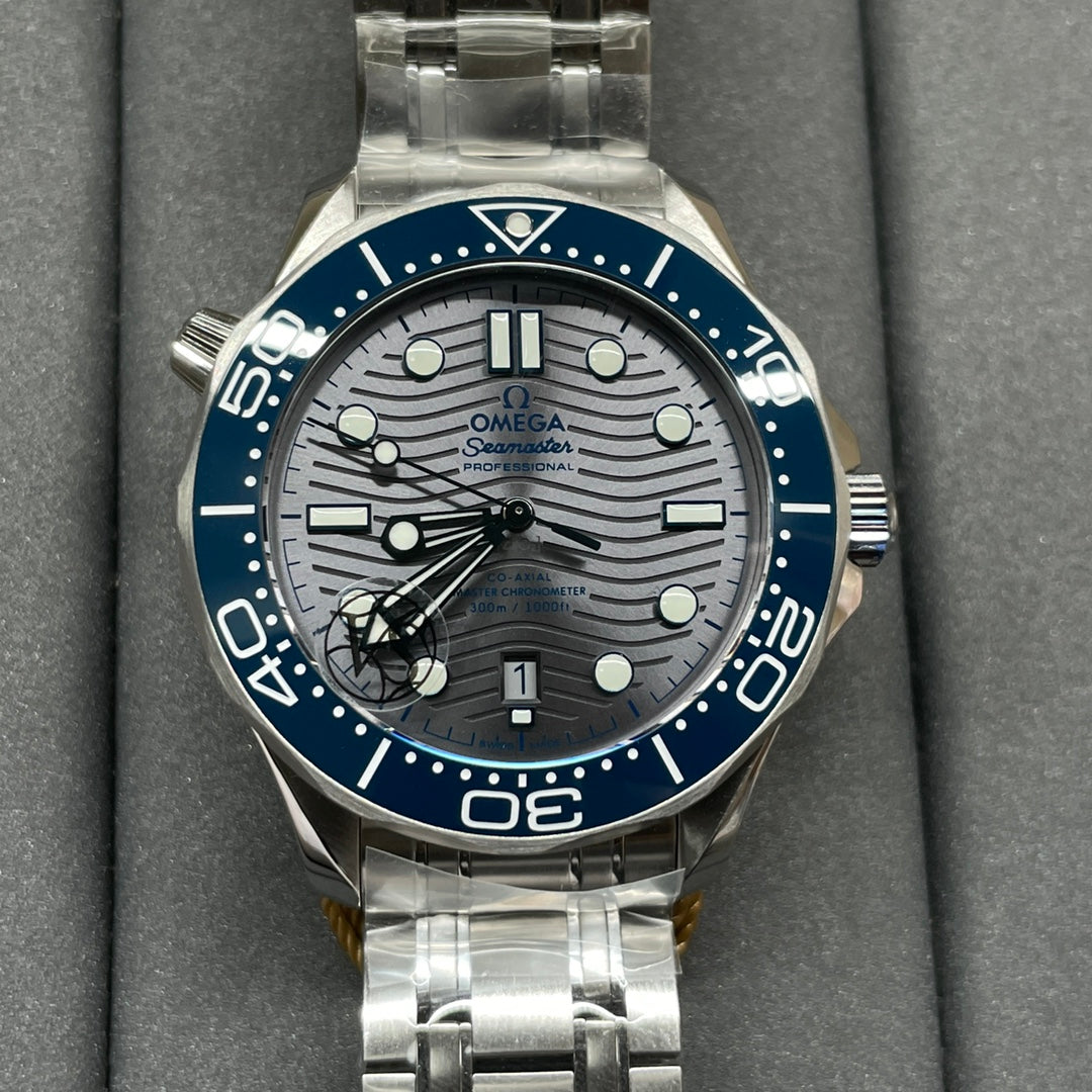 Omega Seamaster Diver 300M Co-Axial Master Chronometer Ref. 210.30.42.20.04.001 — Omega