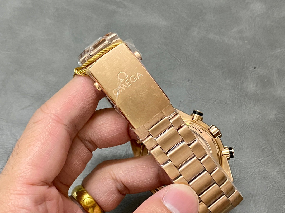 Omega Seamaster Planet Ocean Chronograph 600M 18K Sedna Gold Ref. 215.60.46.51.01.001 — Omega