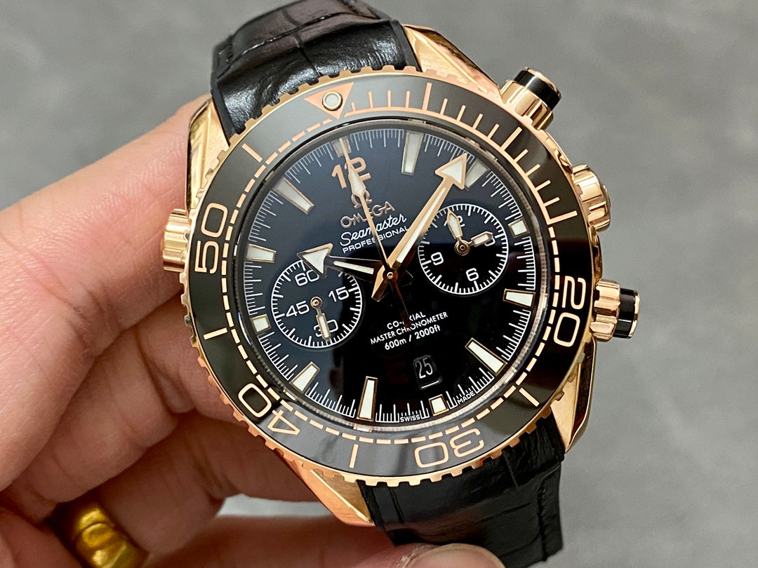 Omega Seamaster Planet Ocean Chronograph 600M Sedna Gold Ref. 215.63.46.51.01.001 — Omega