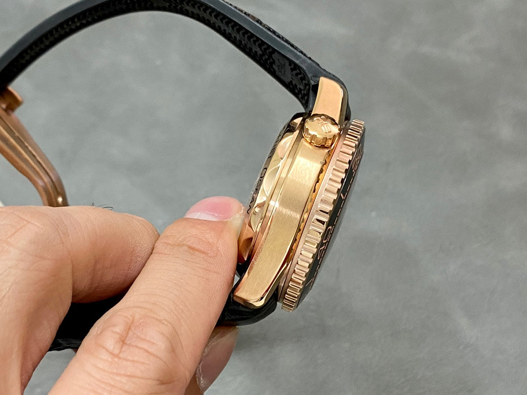 Omega Seamaster Planet Ocean Chronograph 600M Sedna Gold Ref. 215.63.46.51.01.001 — Omega