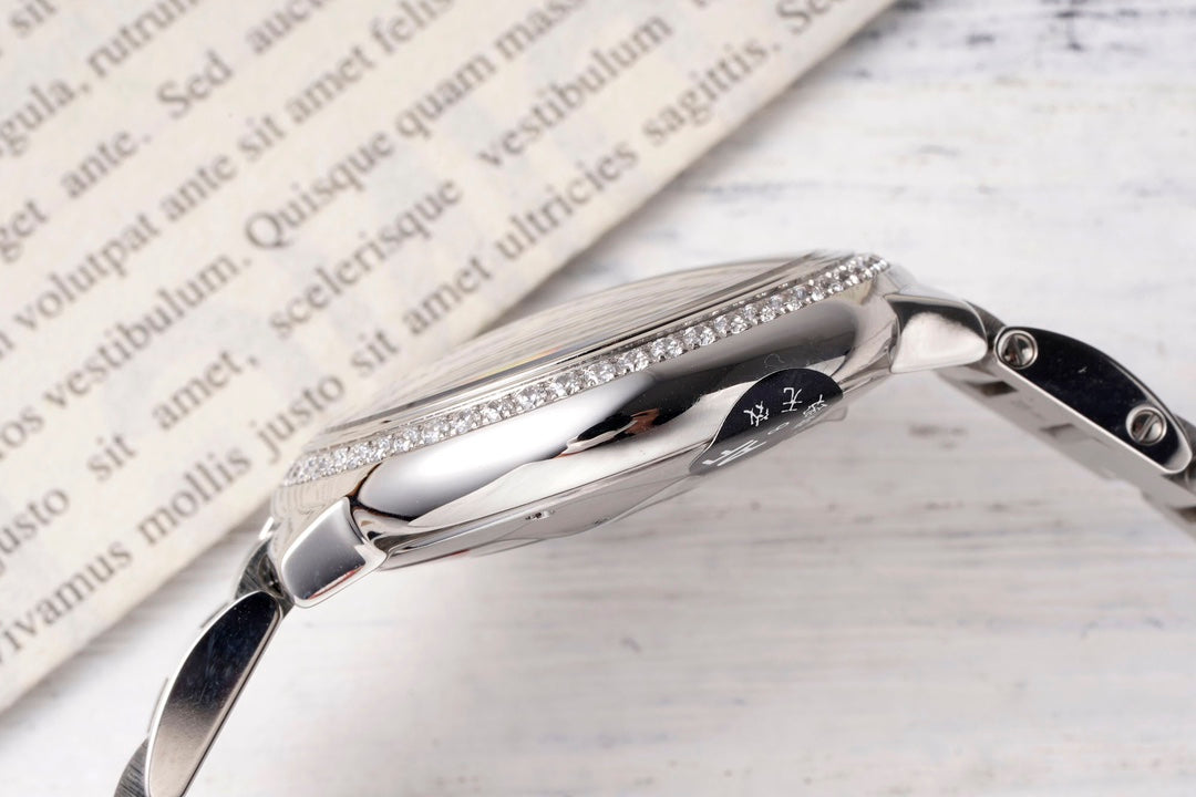 Cartier Ballon Bleu (aço com bisel de diamantes) — Cartier