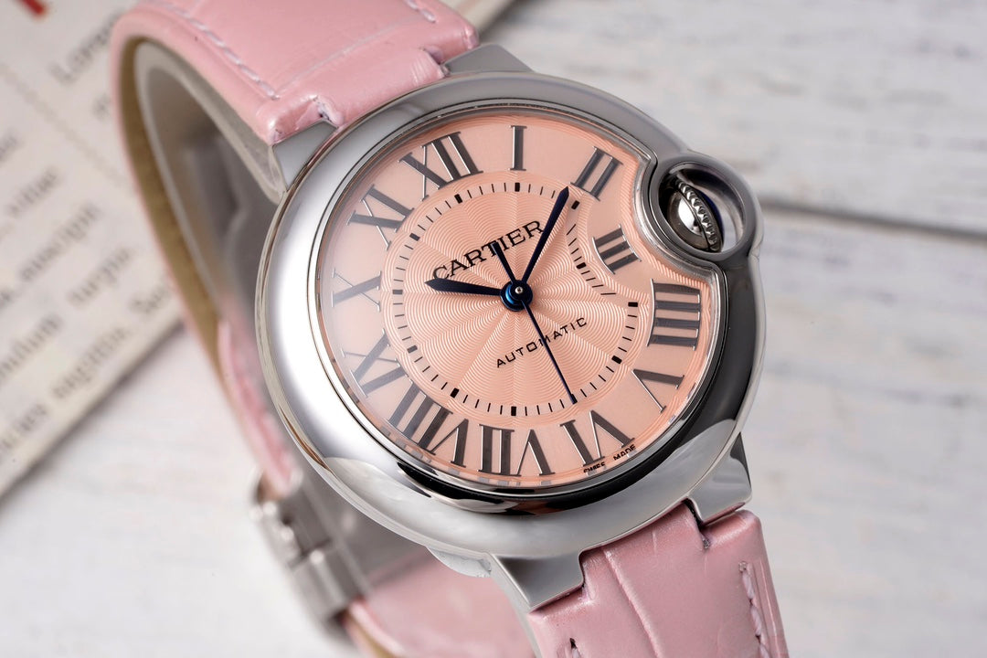 Cartier Ballon Bleu (mostrador rosa com pulseira a juego)