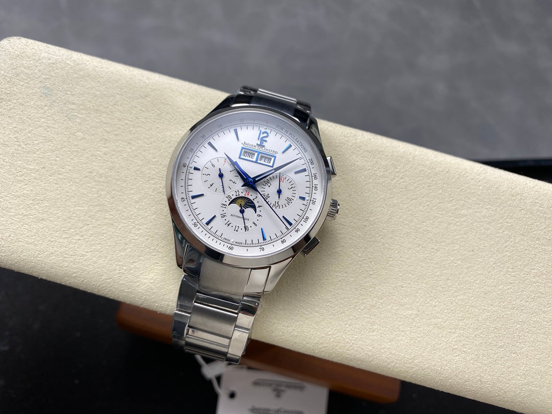 Jaeger-LeCoultre Master Control Chronograph Calendar (aço, mostrador plateada) — Jaeger-LeCoultre