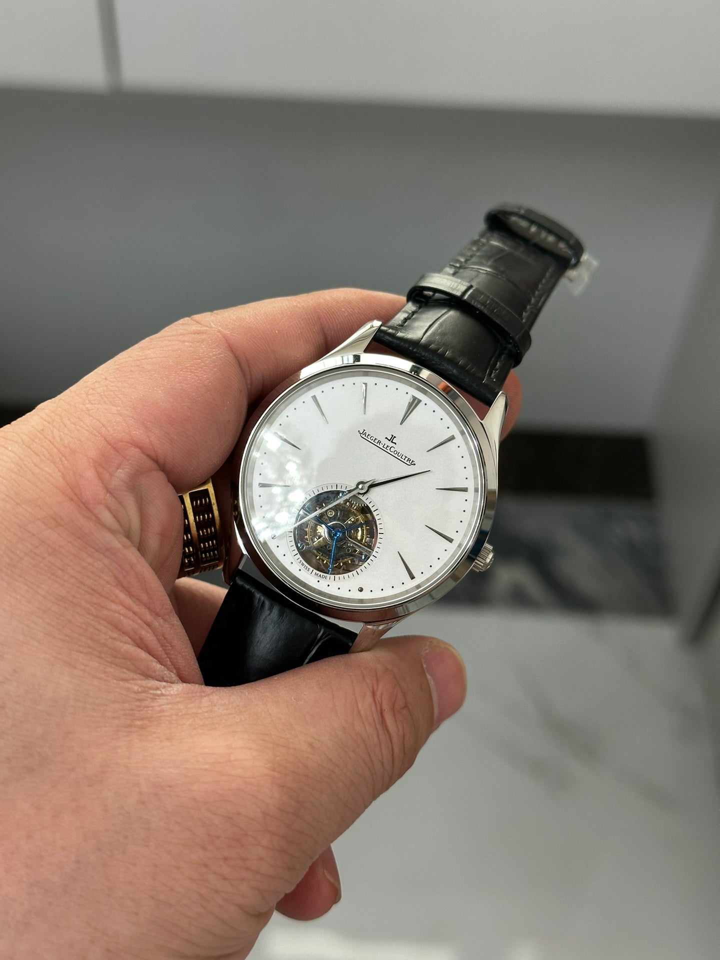 Jaeger-LeCoultre Master Ultra Thin Tourbillon (versão open tourbillon) — Jaeger-LeCoultre