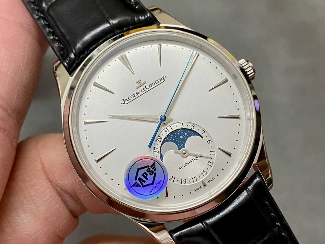 Jaeger-LeCoultre Master Ultra Thin Moon — Jaeger-LeCoultre
