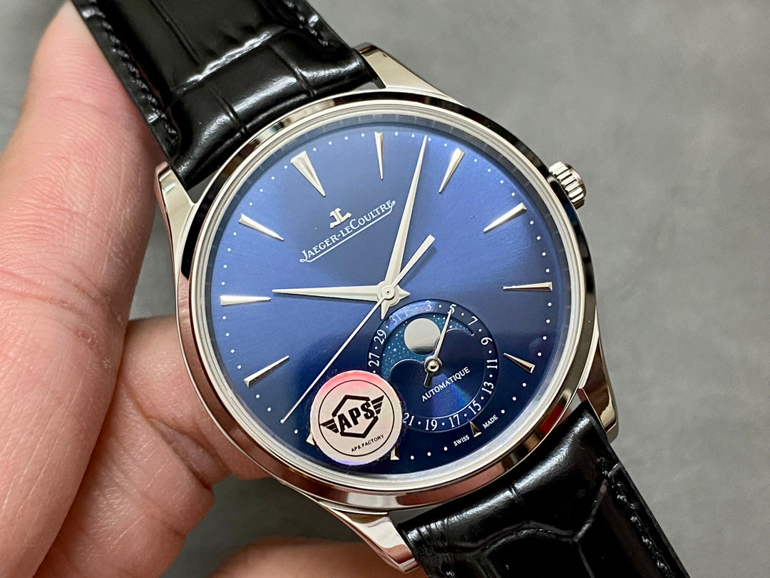 Jaeger-LeCoultre Master Ultra Thin Moon — Jaeger-LeCoultre