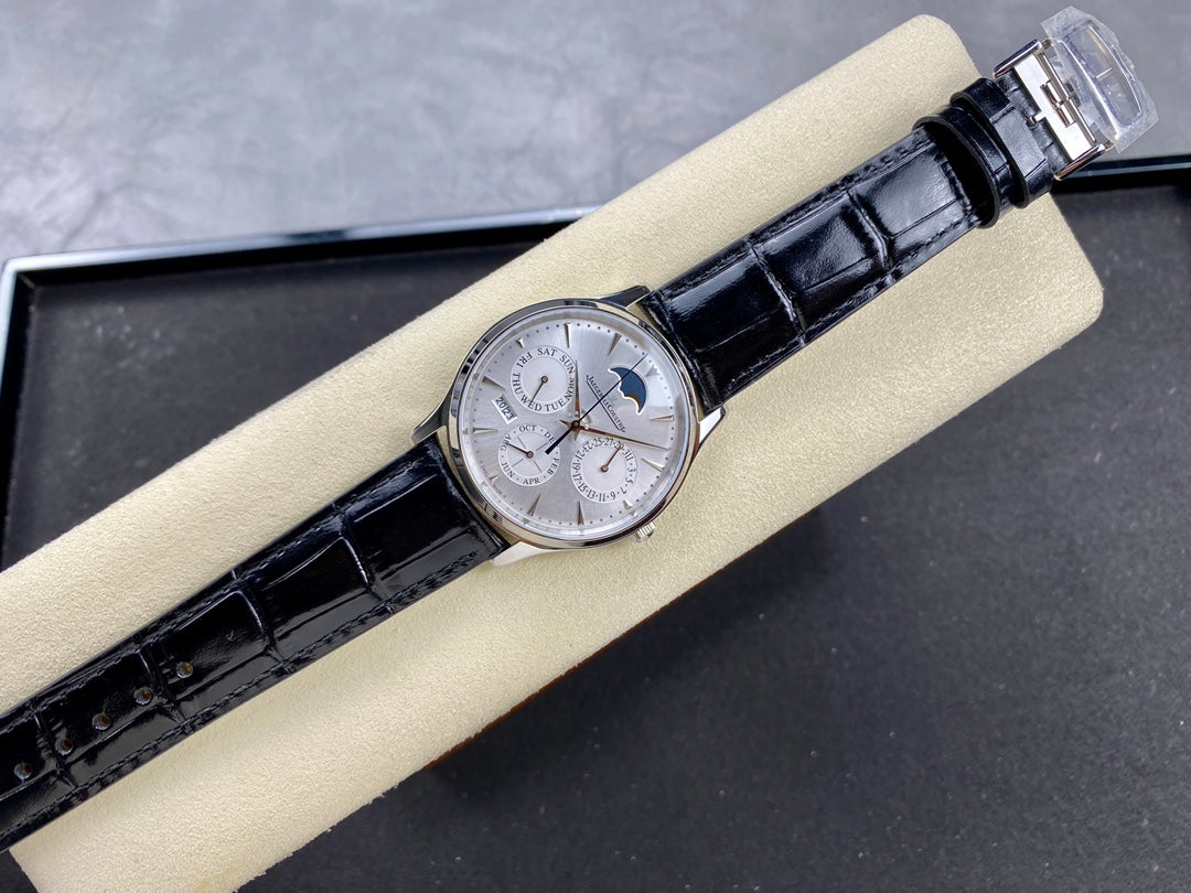 Jaeger-LeCoultre Master Ultra Thin Perpetual — Jaeger-LeCoultre