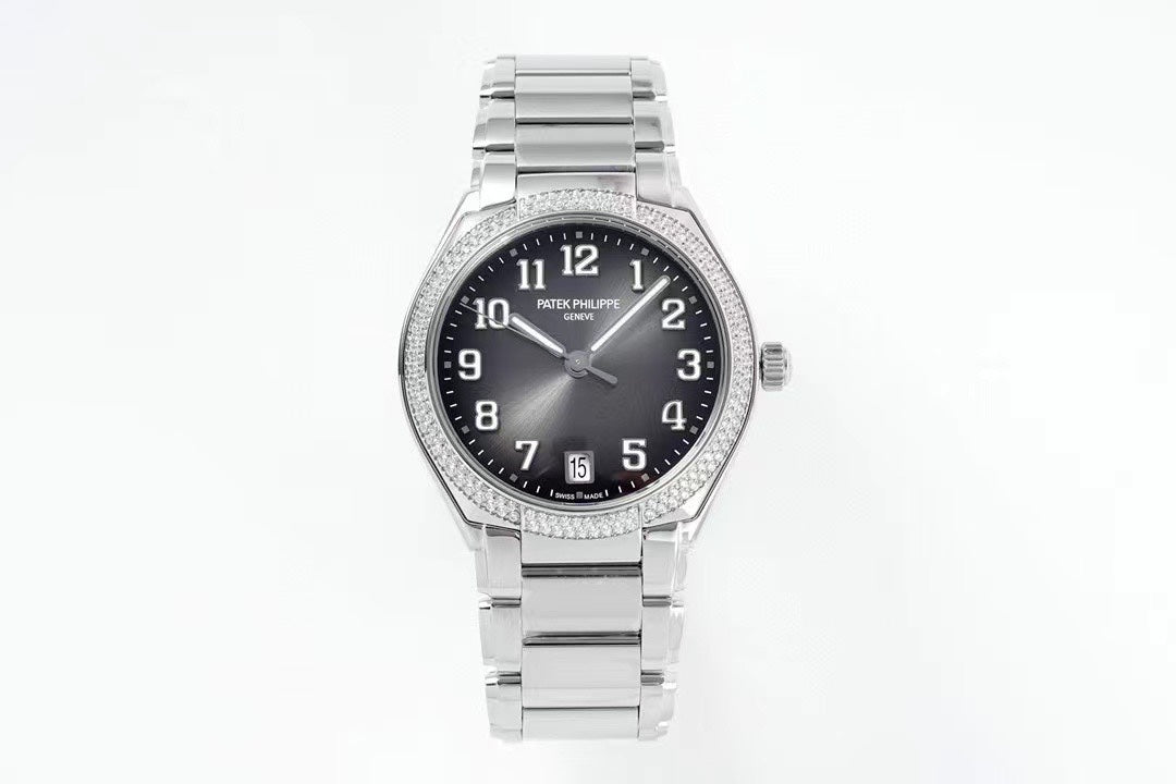 Patek Philippe Nautilus 7118/1200A