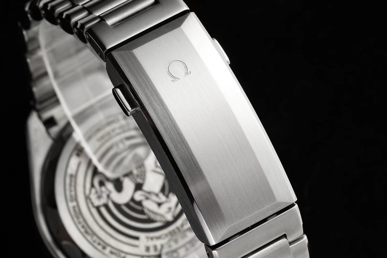 Omega Seamaster Planet Ocean Ultra Deep — Omega