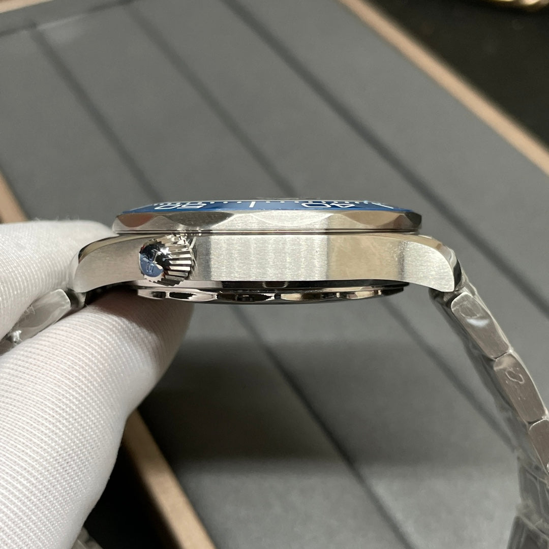 Omega Seamaster Diver 300M — Omega