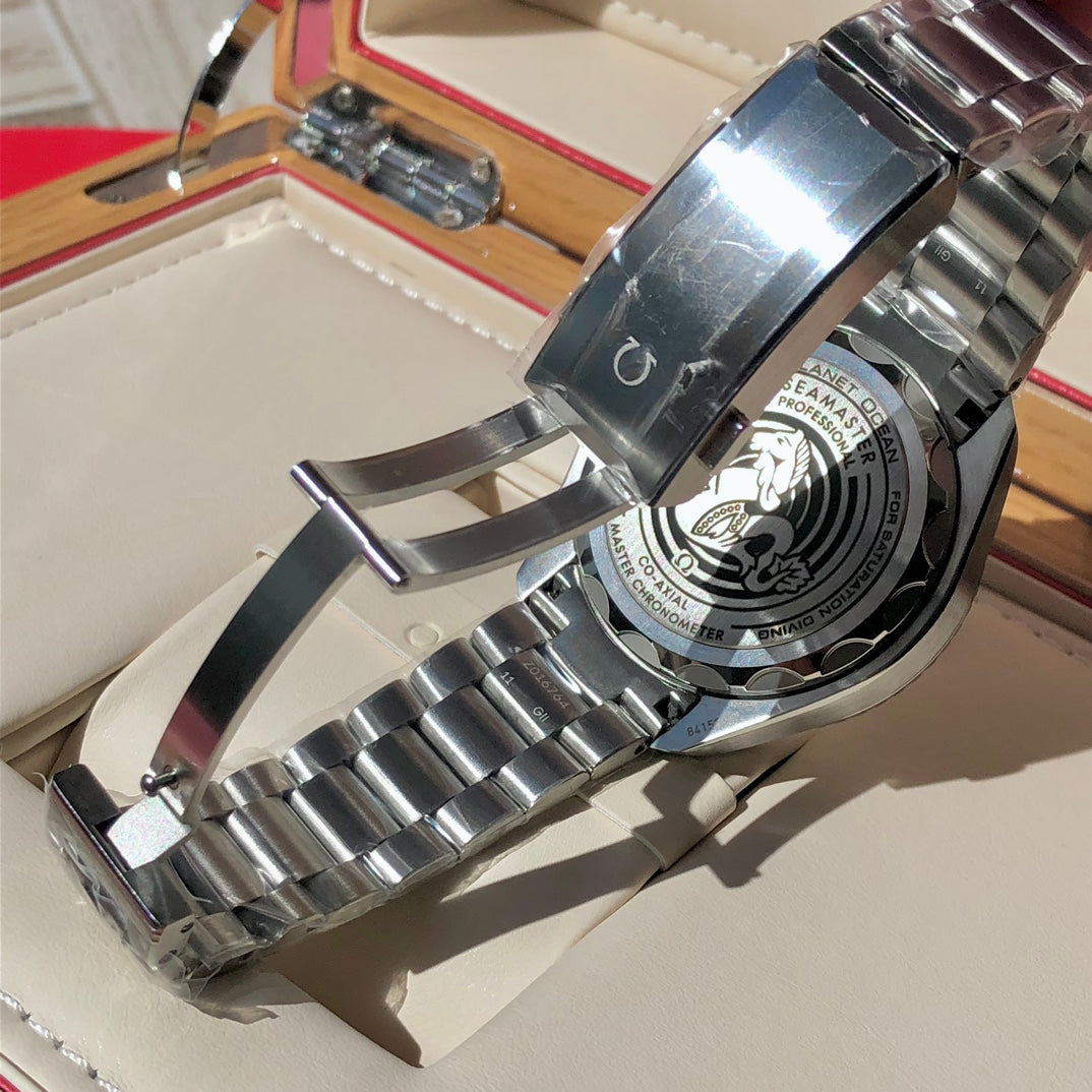 Omega Seamaster Planet Ocean — Omega
