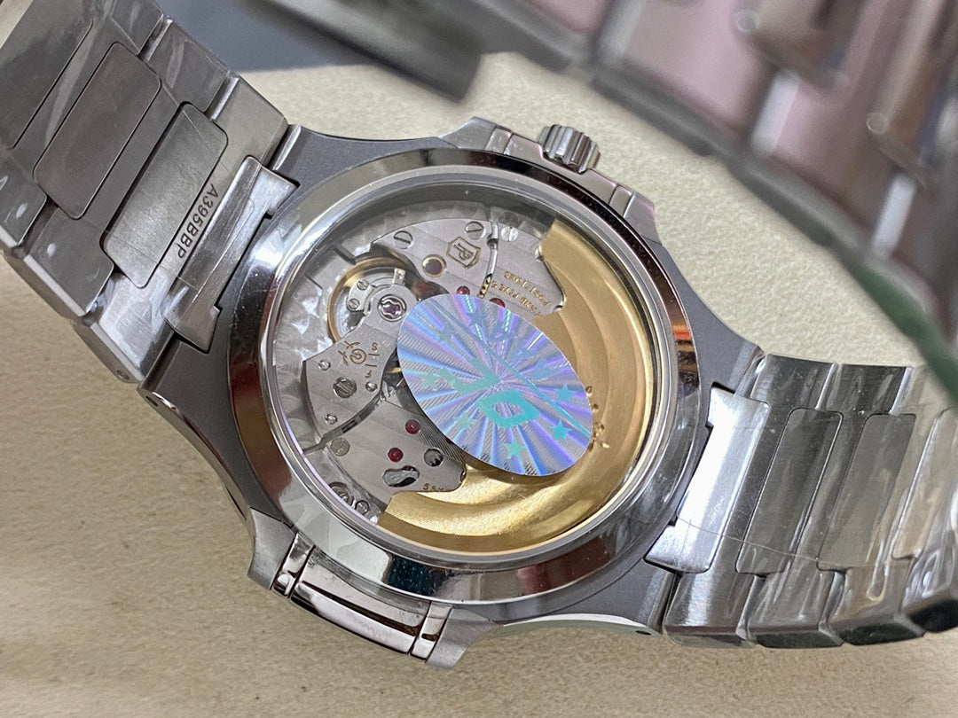 Patek Philippe Nautilus — Patek Philippe