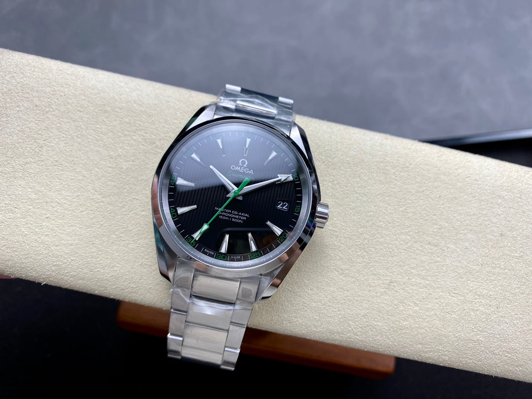 Omega Seamaster Aqua Terra (Green Accents) — Omega
