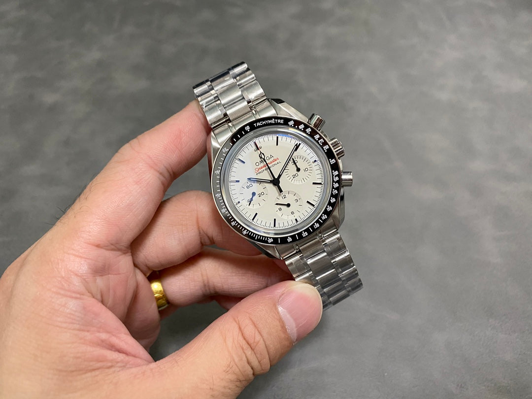 Omega Speedmaster “Panda / Racing Style” — Omega