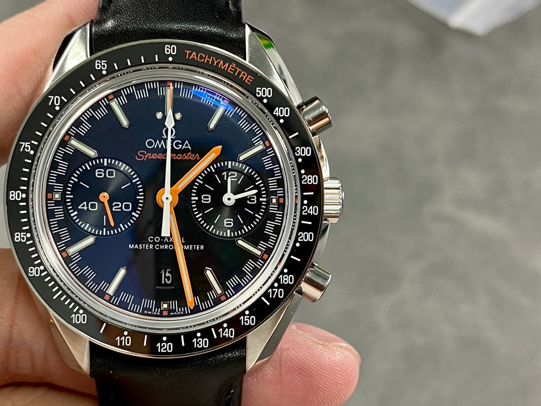 Omega Speedmaster Racing