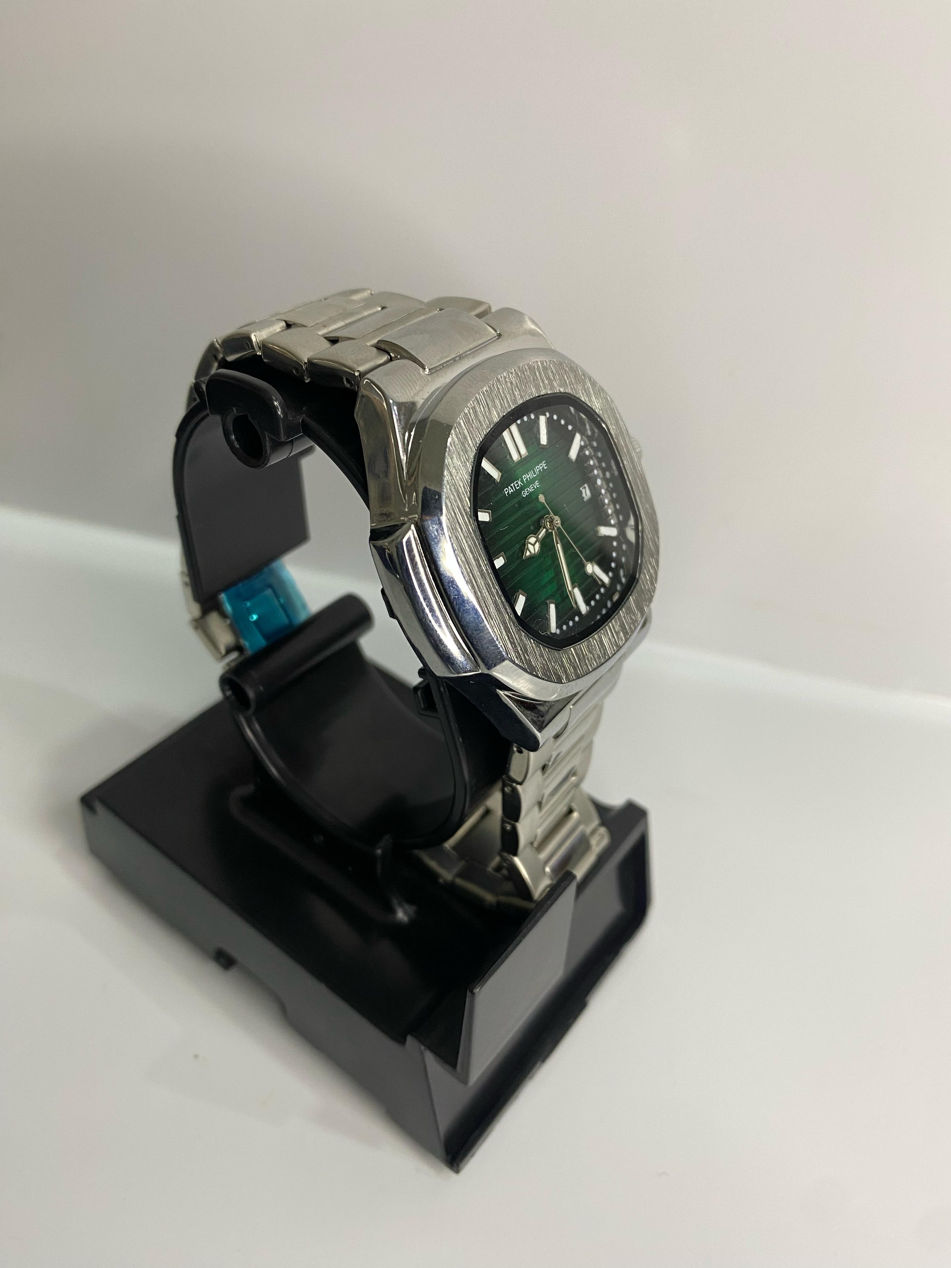 Patek Philippe Nautilus — Patek Philippe