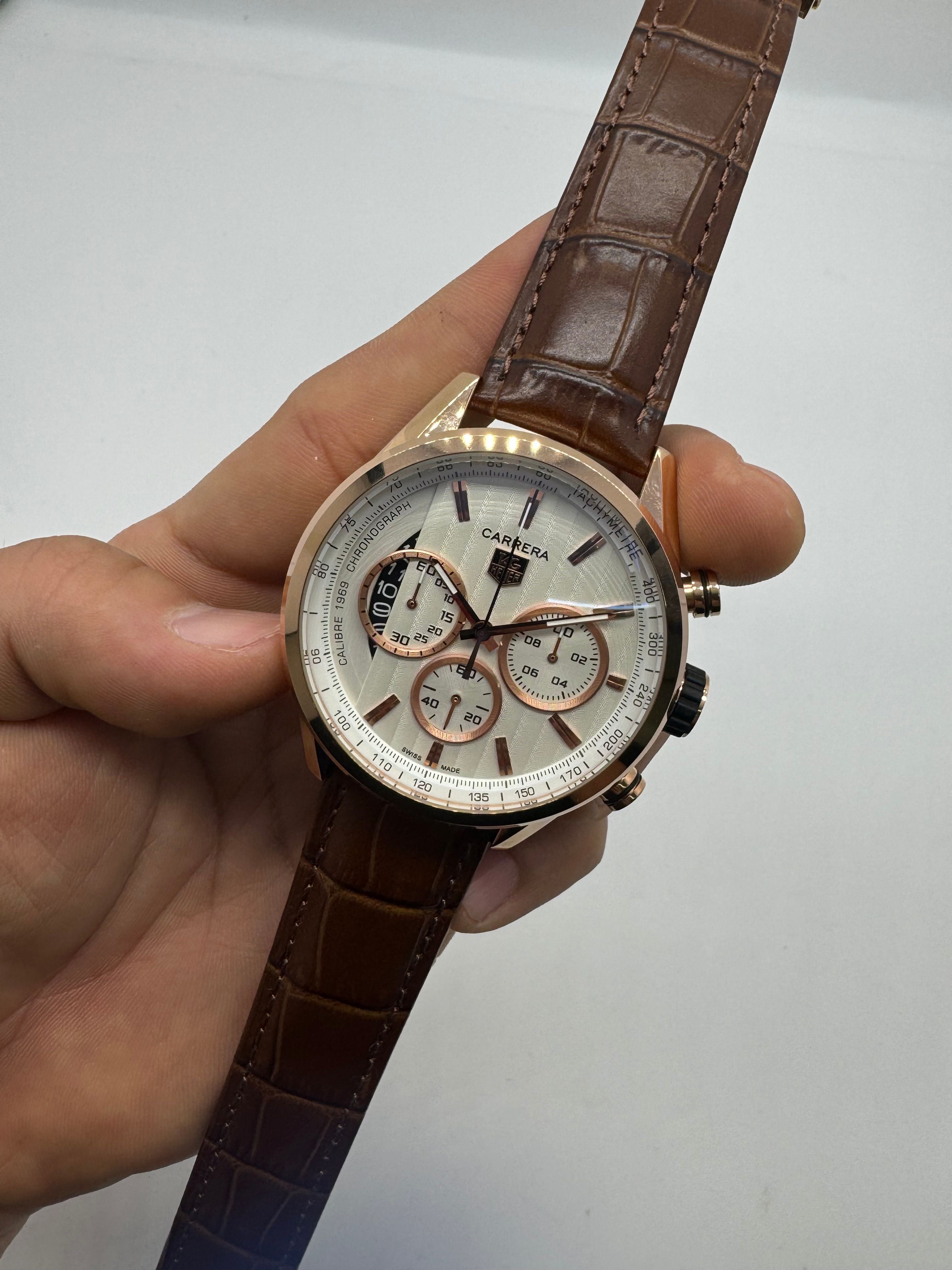 TAG Heuer carrera de couro