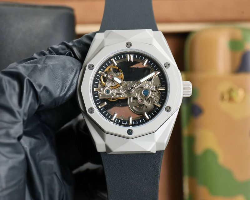 Hublot Classic Fusion Orlinski (Skeleton / King Gold / edição especial) — Hublot