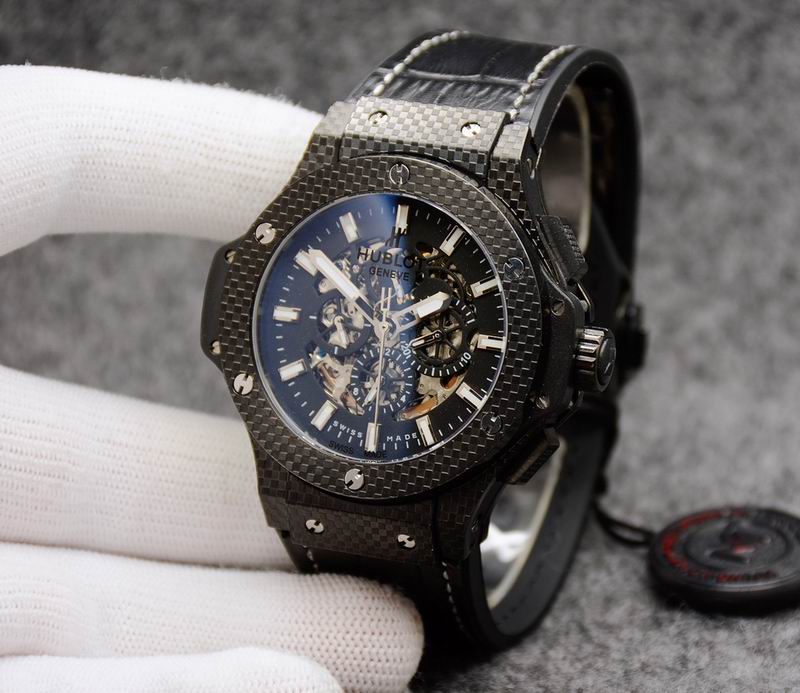Hublot Big Bang Unico Carbono – Skeleton Chronograph
