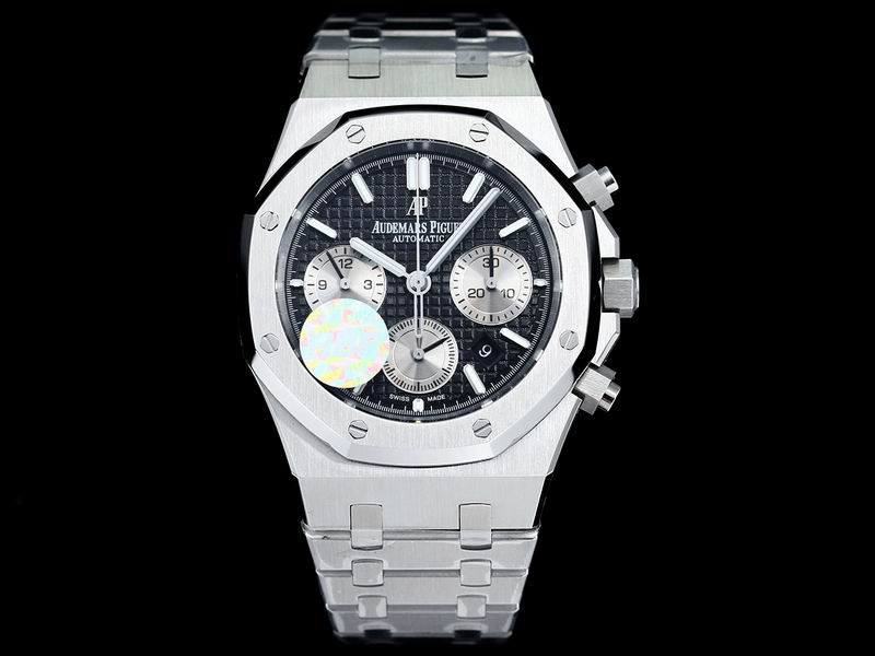 Audemars Piguet Royal Oak Chronograph – titanium mostrador preto
