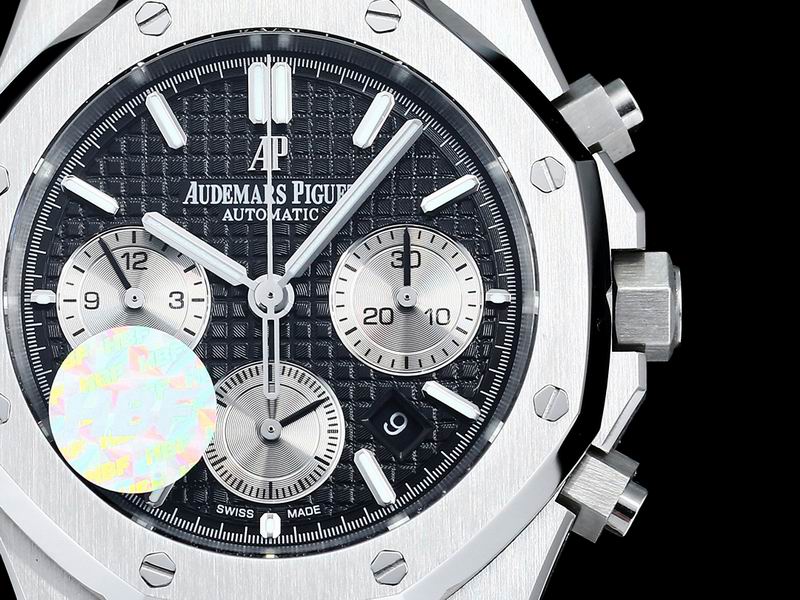 Audemars Piguet Royal Oak Chronograph – titanium mostrador preto — Audemars Piguet