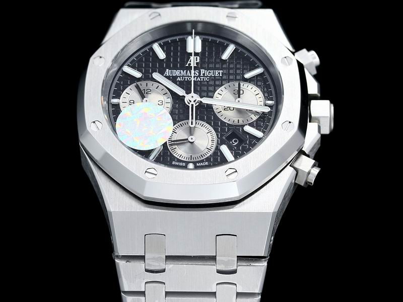 Audemars Piguet Royal Oak Chronograph – titanium mostrador preto — Audemars Piguet