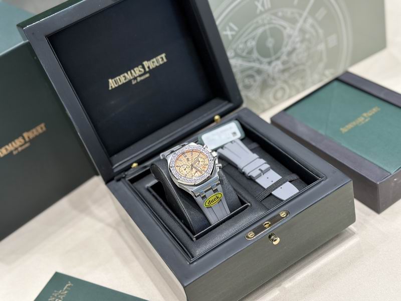 Audemars Piguet Royal Oak Offshore Chronograph – Aço com Diamantes e Mostrador Rosa — Audemars Piguet