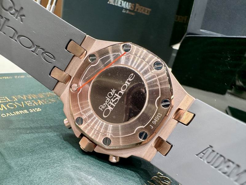 Audemars Piguet Royal Oak Offshore Chronograph – Aço com Diamantes e Mostrador branco — Audemars Piguet